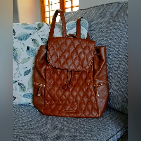 NWOT Vera Bradley Quilted Leather Backpack - Picture 1 of 4